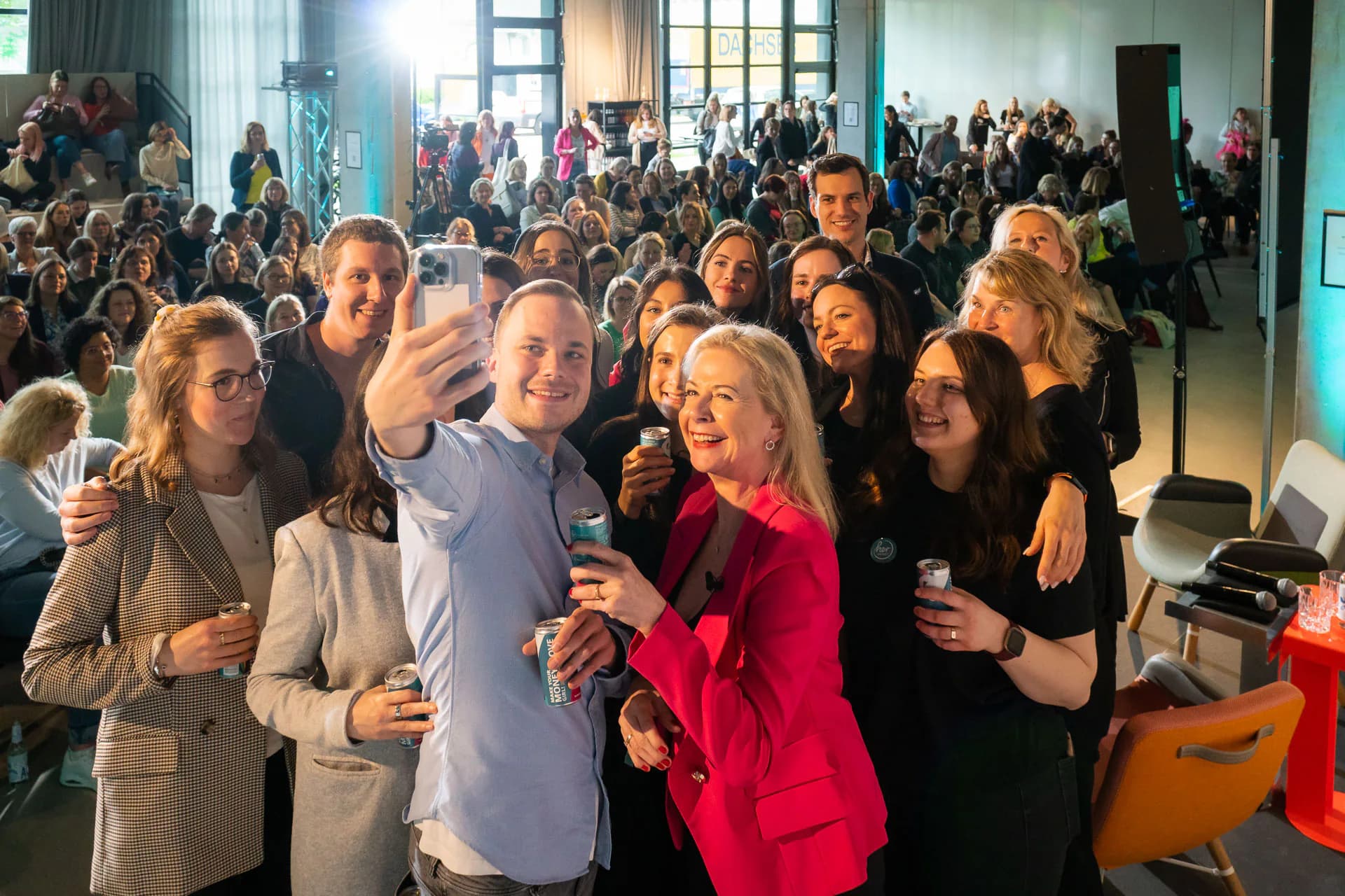 Großes Gruppenselfie zum Abschluss des Festivals