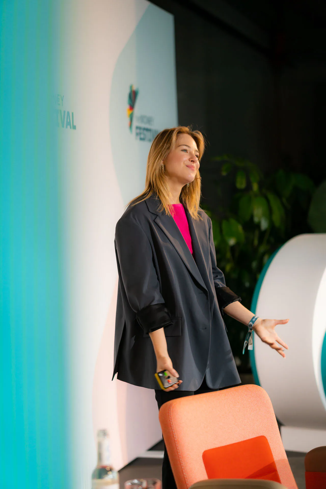 Porträt einer Speakerin beim herMoney Festival